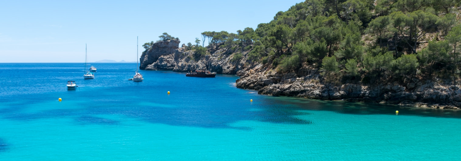 Imagen panorámica de Cala Figuera en el Cap de Formentor